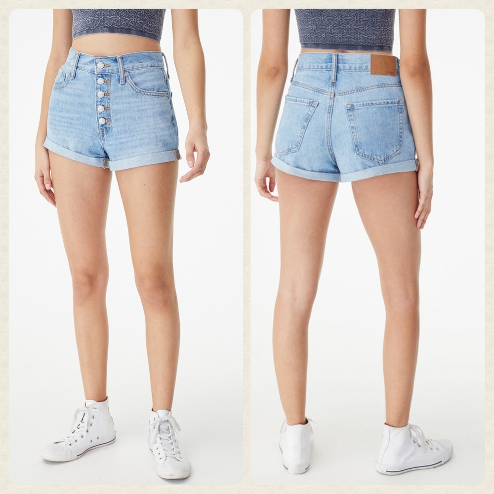 NWT Aeropostale 3.25" Buttonfly Jean Mom Shorts Frayed Rolled Hem